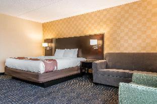 Quality Inn & Suites Mall of America - MSP Airport in Bloomington, USA