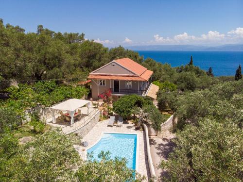 Chryssa Villa 