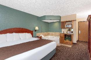 AmericInn by Wyndham Chippewa Falls