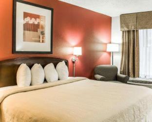 Quality Inn Roanoke near Lake Gaston