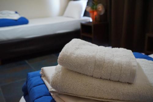 Orpheus Hotel – Athens, NY