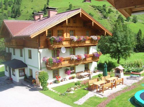  Kleinellmauhof, Pension in Grossarl bei Karteis