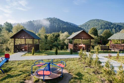 Apkārtne, Рибничанка in Rečka