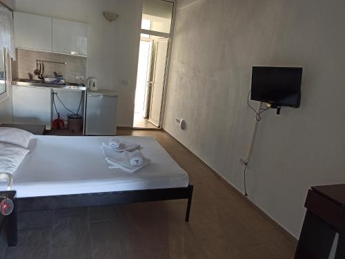 Apartment's Meti - image 11
