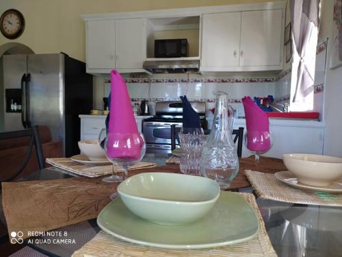 ห้องครัว, Comfort Suites - One Bedroom Apartment in ชัวเซิล