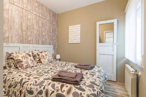  Extraordinario Apartamento en Palacio Real - Centro Calle ilustración by Batuecas in Madrid