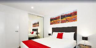 Melbourne Knox Central Apartment Hotel