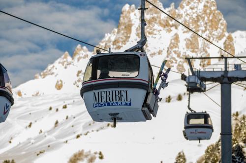 Hôtel Alpen Ruitor - Hotel - Méribel