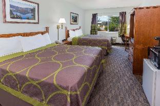 1 queen bed