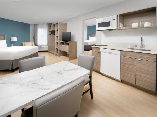 WoodSpring Suites Seattle Tukwila