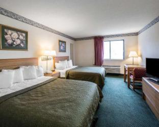 Quality Inn & Suites Caseyville - St. Louis