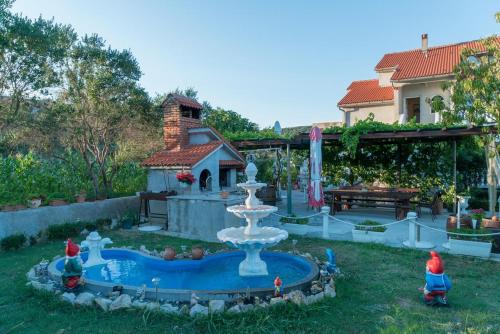 Apartments with a parking space Supetarska Draga - Donja Rab - 14425 - image 6