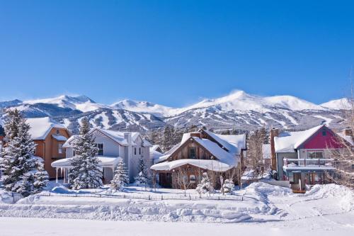 River Mountain Lodge in Breckenridge, USA