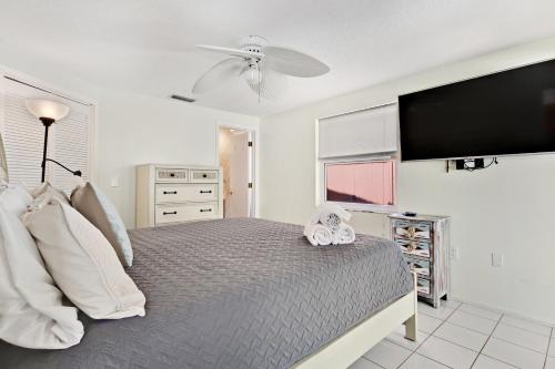 Anna Maria's Finest - image 2