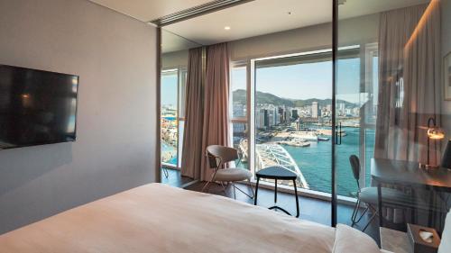 2023 라발스 호텔 (Lavalse Hotel) 호텔 리뷰 및 할인 쿠폰 - 아고다 2023 라발스 호텔 (Lavalse Hotel) 호텔 리뷰 및 할인 쿠폰 - 아고다