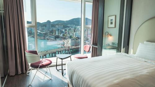 2023 라발스 호텔 (Lavalse Hotel) 호텔 리뷰 및 할인 쿠폰 - 아고다 2023 라발스 호텔 (Lavalse Hotel) 호텔 리뷰 및 할인 쿠폰 - 아고다