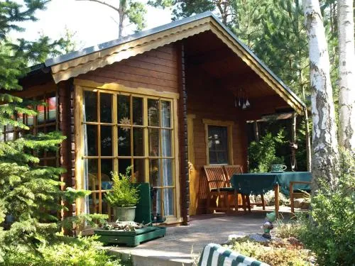 Blockhaus in Baabe - für 2 Erwachsene und 1 Kind von 5 bis 16 Jahre in Baabe, Deutschland