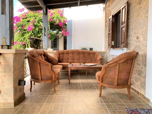 Erkély/terasz, Stone House Halki in Halki