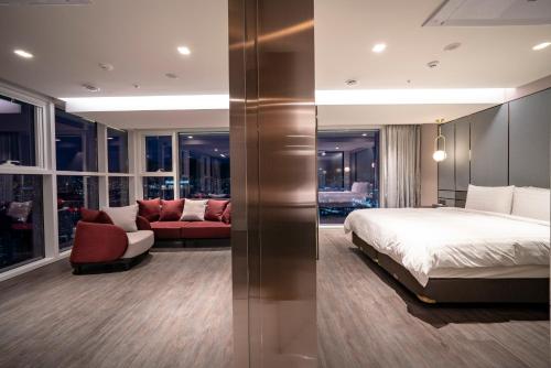 Where to stay in Busan, South Korea | 20+ Best Hotels in Busan 14 Where to stay in Busan, South Korea | 20+ Best Hotels in Busan 13