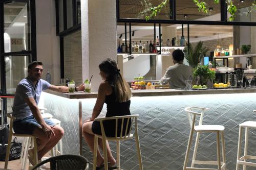 Hotel Acapulco - image 14