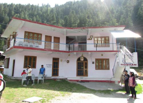 Hotel Roshan Manali