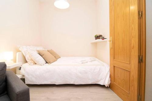  Estupendo Apartamento junto a Estación de Atocha by Batuecas in Madrid