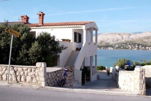  Apartment Pag 17 in Stari Okić