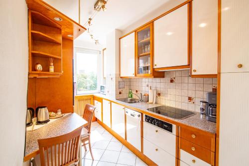 Central Vienna Suite - Authentic Comfort, Self Check-In, AC, Disney& Netflix, Vídeň (fotografie 10)