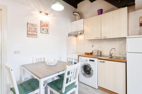 Palazzo Medici Apartments - image 5