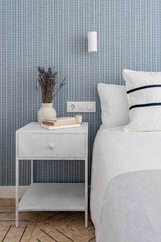 Maderas Apartments by Olala Homes