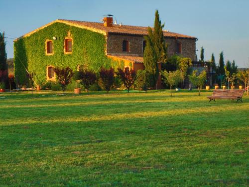  Hostal Nou de Crespià in Crespiá