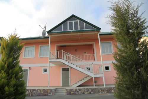 . Talachay Cottage