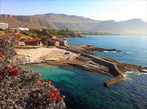 Hermanus Guest Rooms in Hermanus