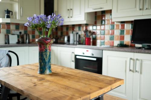 Instalaciones, Cozy at the Causeway in Templepatrick