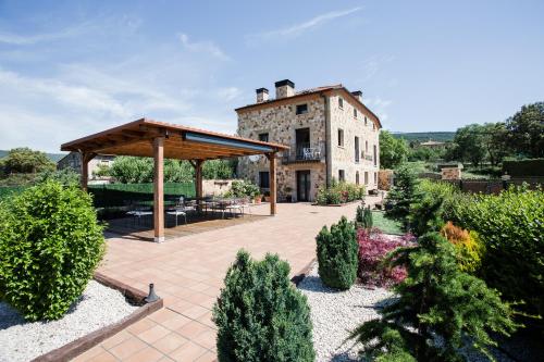 Villa with Garden View