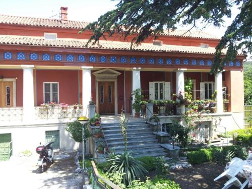 Casa Vacanze Villa Pompeiana - Trieste