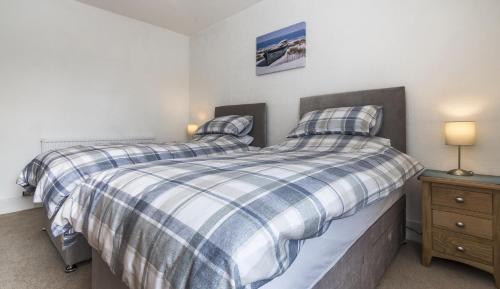 Sandy Retreat - 3 Bedroom Holiday Home - Tenby - image 6