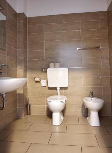 I Dodici mesi rooms&apartments Room Type - Twin Room with Private Bathroom