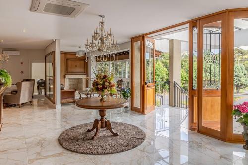 Phòng chờ chung/khu vực TV, Colina Lagos Hotel in Gramado