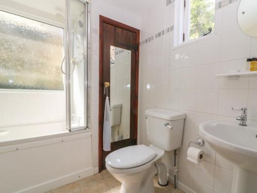 Pixie Cottage - image 3