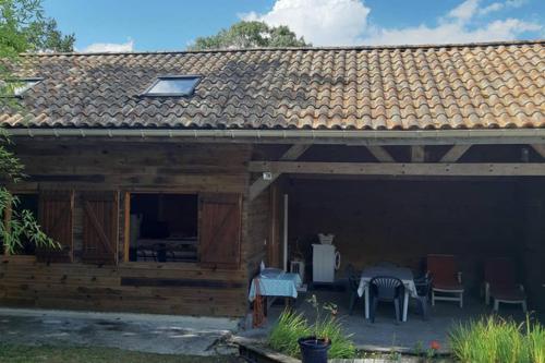 la cabane au fond du jardin