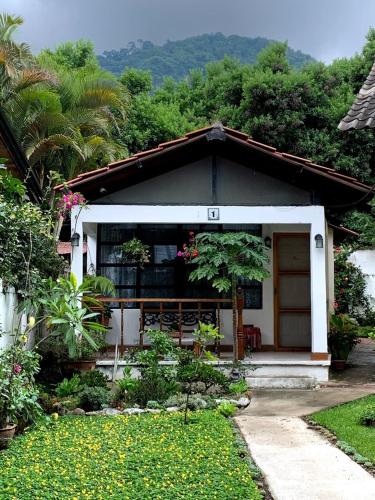 Villas JABEL TINAMIT in Panajachel