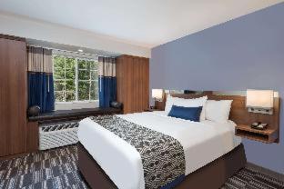 Dormir, North Windham (photo 4)
