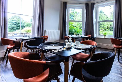 Cosy Wolf Bed & Breakfast in Freshwater South