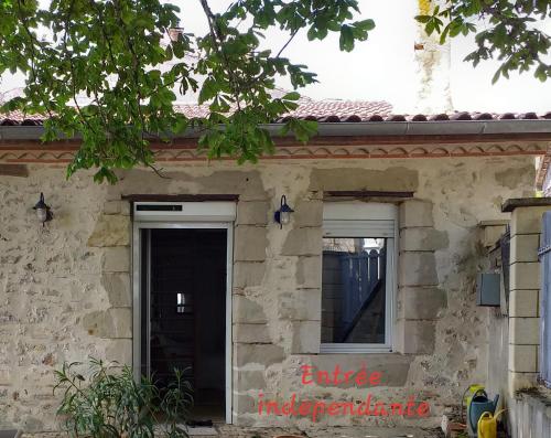 STUDIO Bellevue MONTASTRUC 47380 in Prayssas