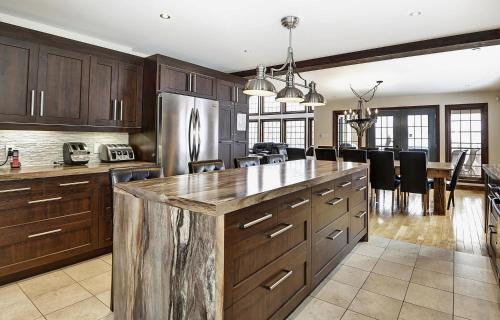 Chalet 04 Chemin Alpin in Stoneham (QC)