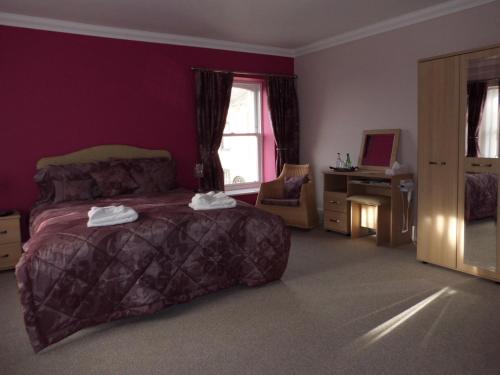 The Golden Lion Hotel - main image