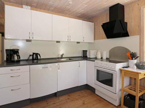 Palvelut, 6 person holiday home in Hadsund in Hadsund