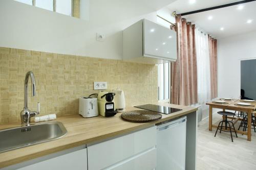 Rent a Room - Residence Charon 4