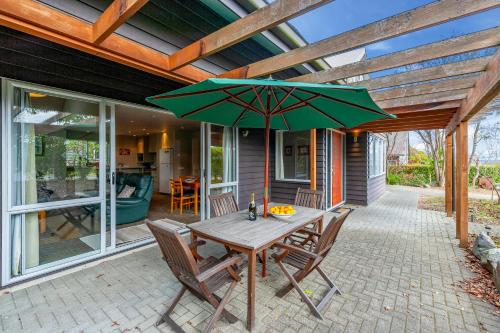 Three-Bedroom House image 10